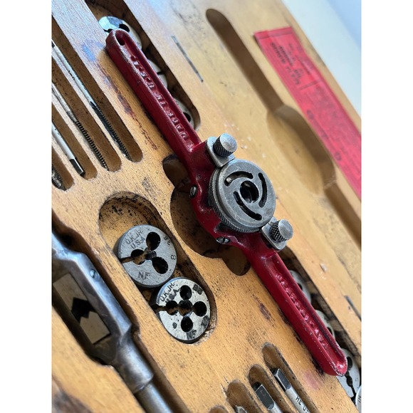 Greenfield Mass Tap & Die Set Ok Jr Vintage 99B10 - Picture 5 of 6